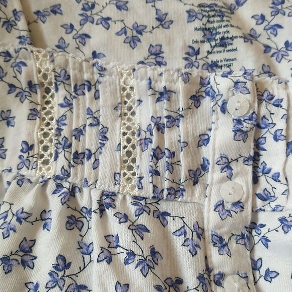 Croft Barrow Nightgown Womens L Ditsy Floral Flower Buttons Lace Trim Long - Picture 4 of 7